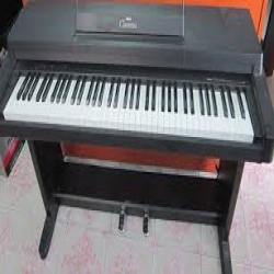 Đàn Piano Điện Yamaha CLP 260
